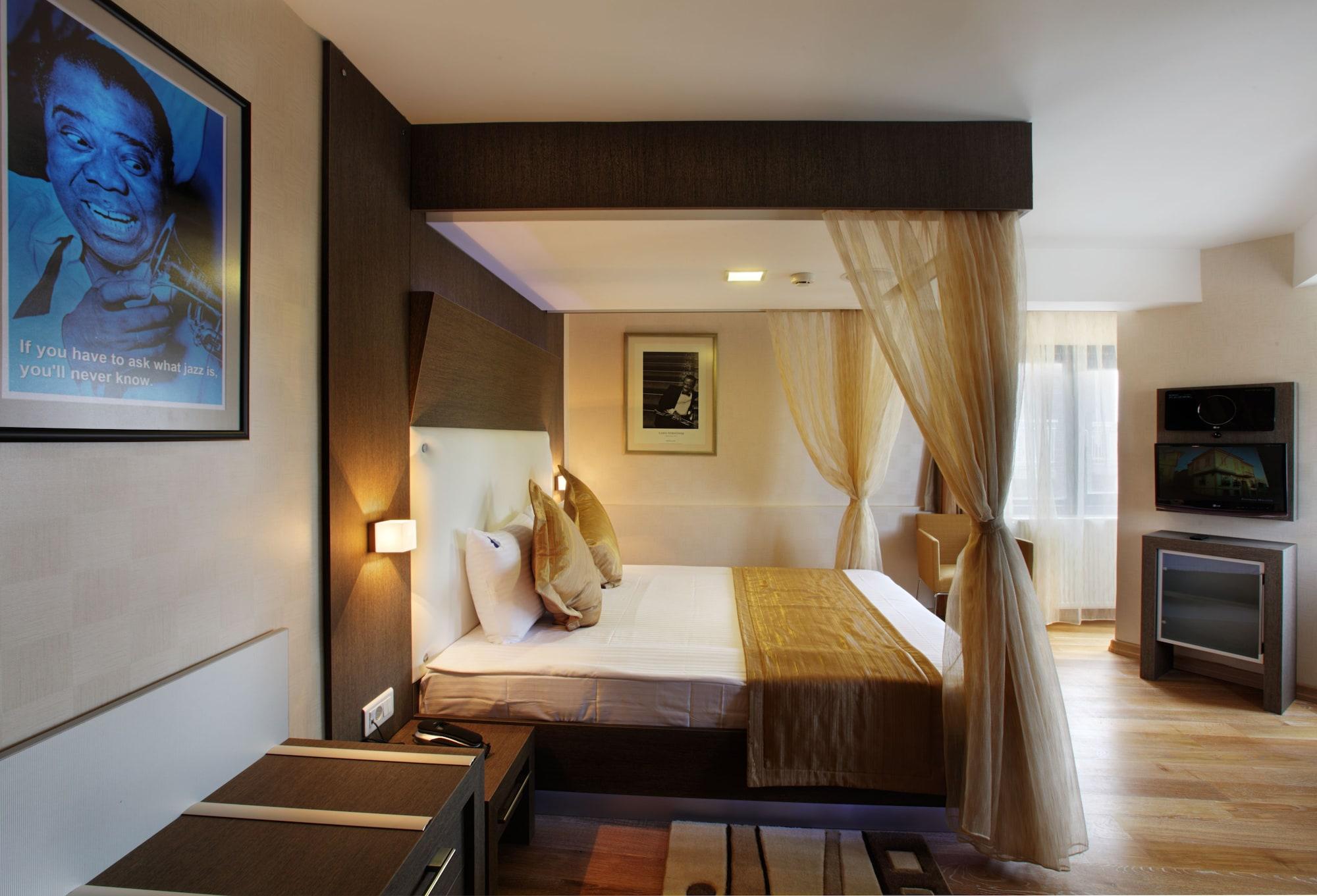 Jazz Nisantasi Otel 3*